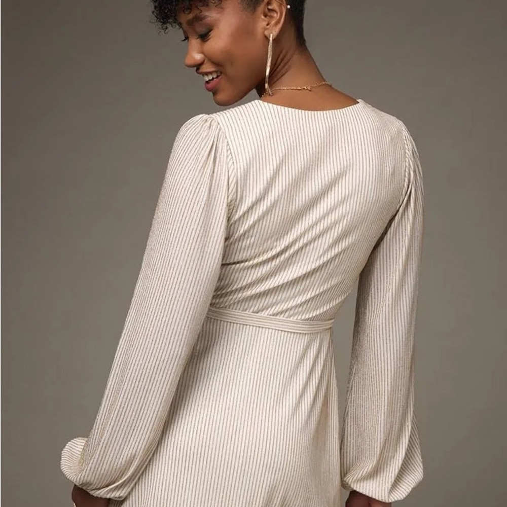 Francesca's Collections Cream Long Sleeve Dress